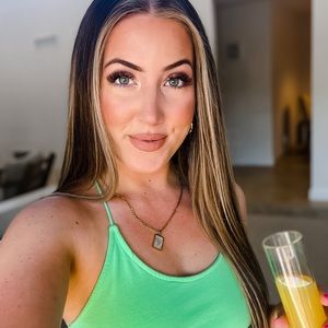 Meet your Posher, Catherine